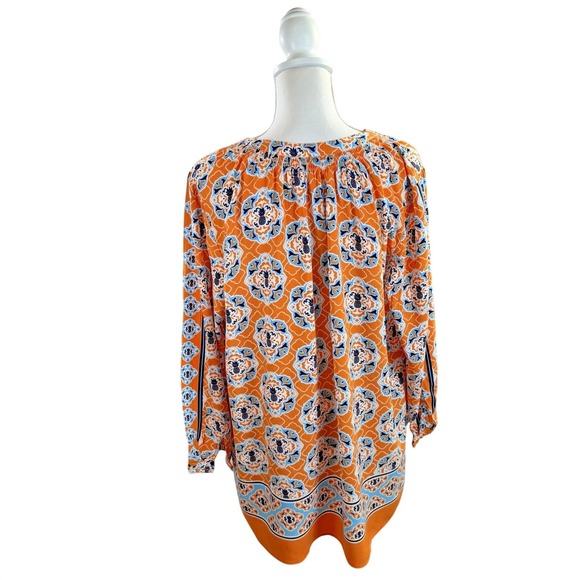 Crown & Ivy Womens SZ 1X Long Sleeve Orange Blue Pineapple Patterned Top Blouse - Picture 4 of 7